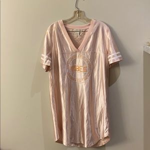 Jersey Pink Tee